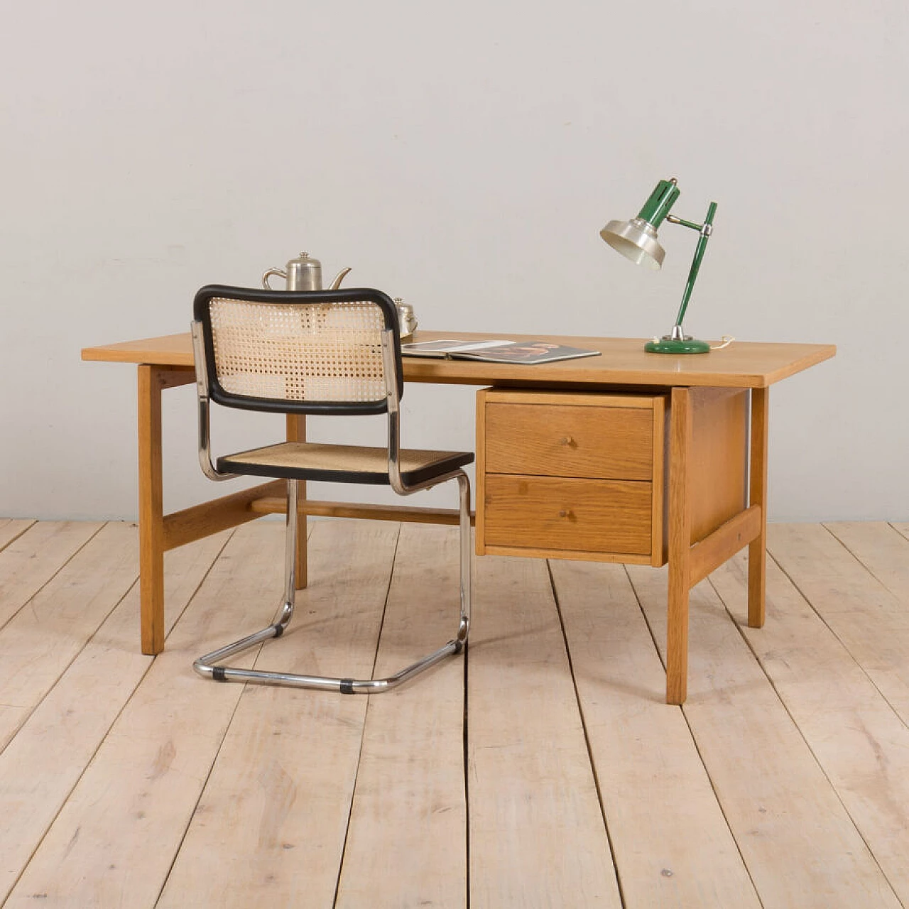 Scrivania in rovere danese 156 di Hans J. Wegner per Getama, anni '70 2