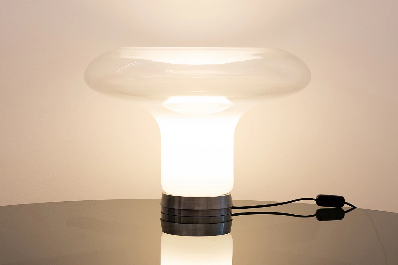 Lesbo table lamp by Angelo Mangiarotti for Artemide, 1960s 2