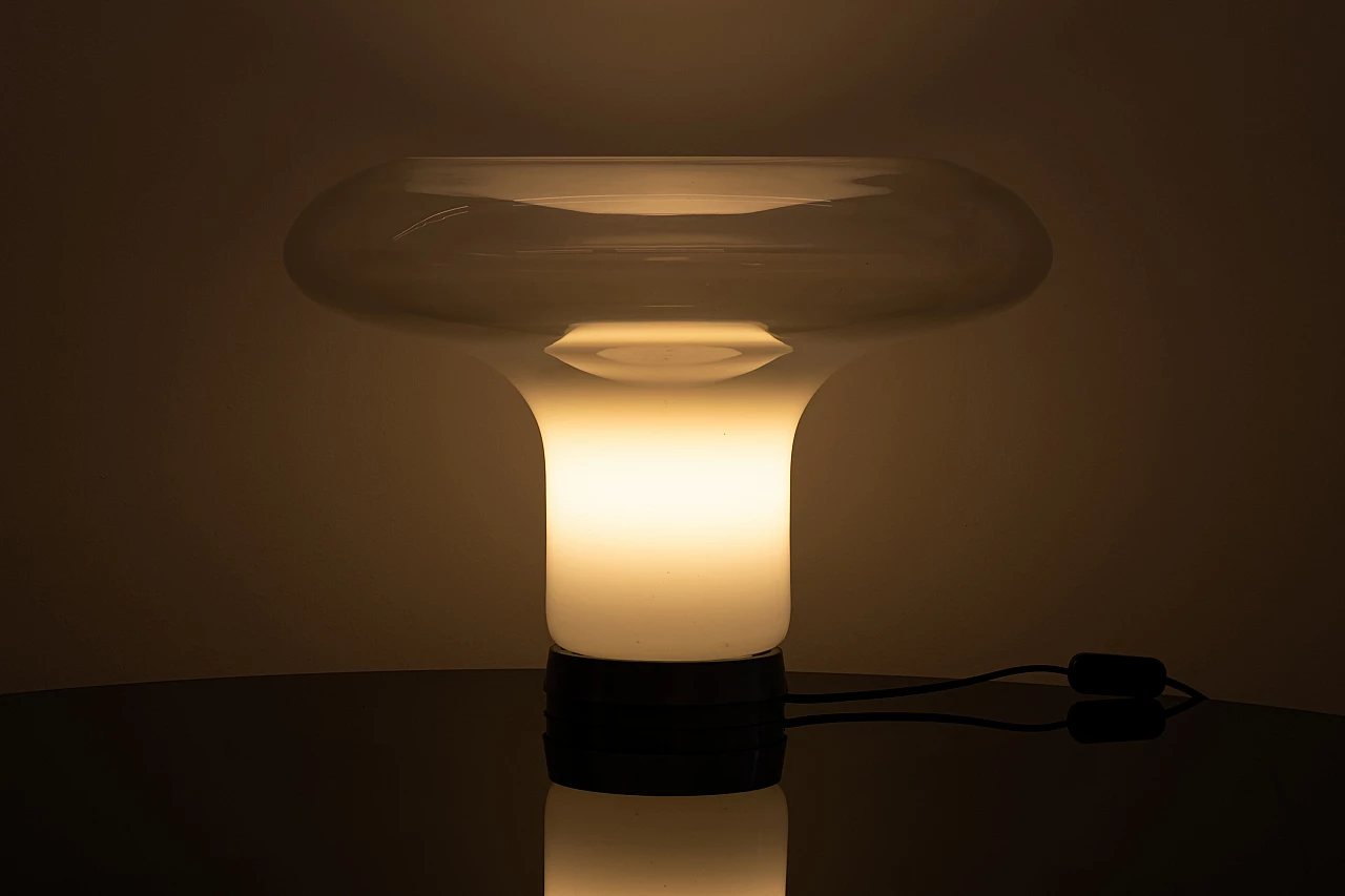 Lesbo table lamp by Angelo Mangiarotti for Artemide, 1960s 3