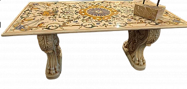 Tavolo in marmo intarsiato con basi in marmo Thassos, inizio '800