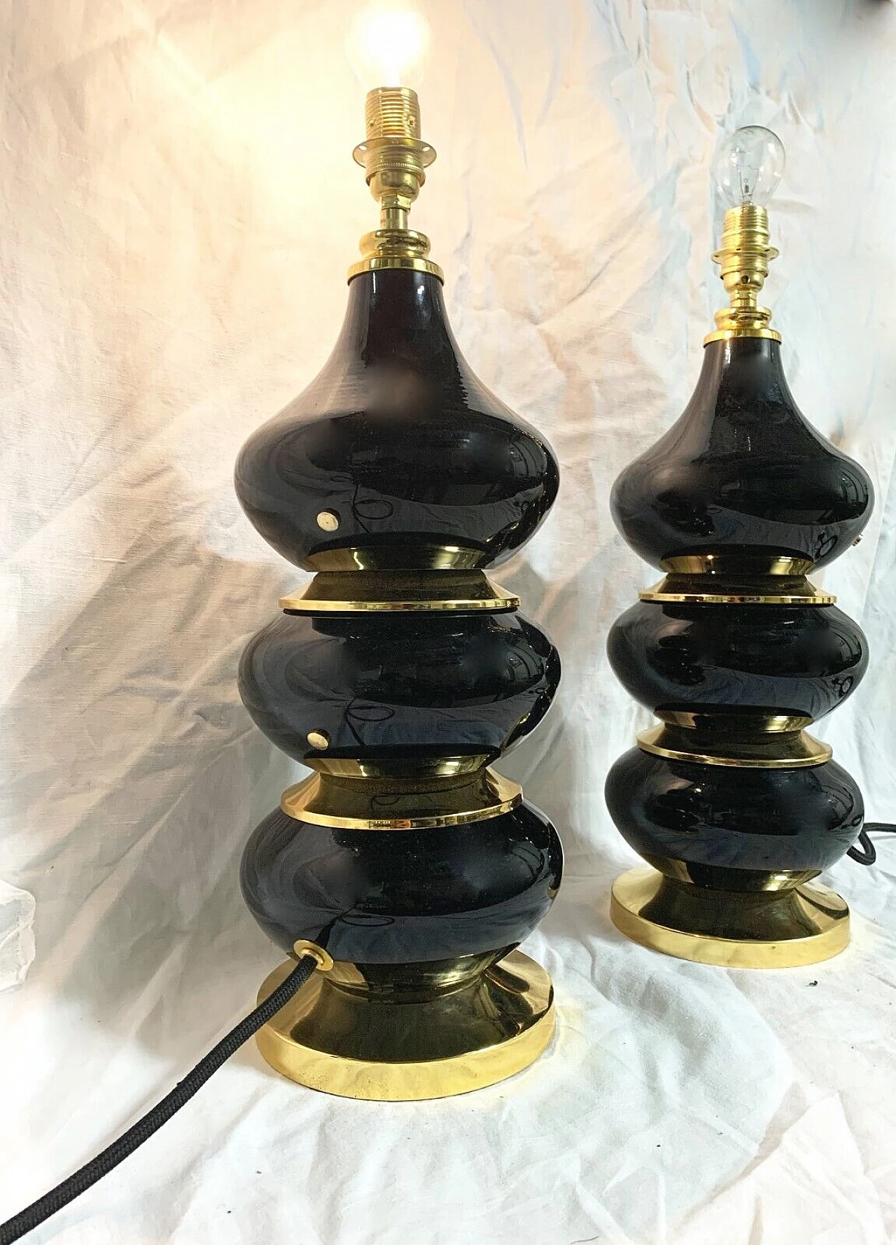 Coppia di lampade da tavolo in vetro viola attribuite a Seguso, anni '70 2