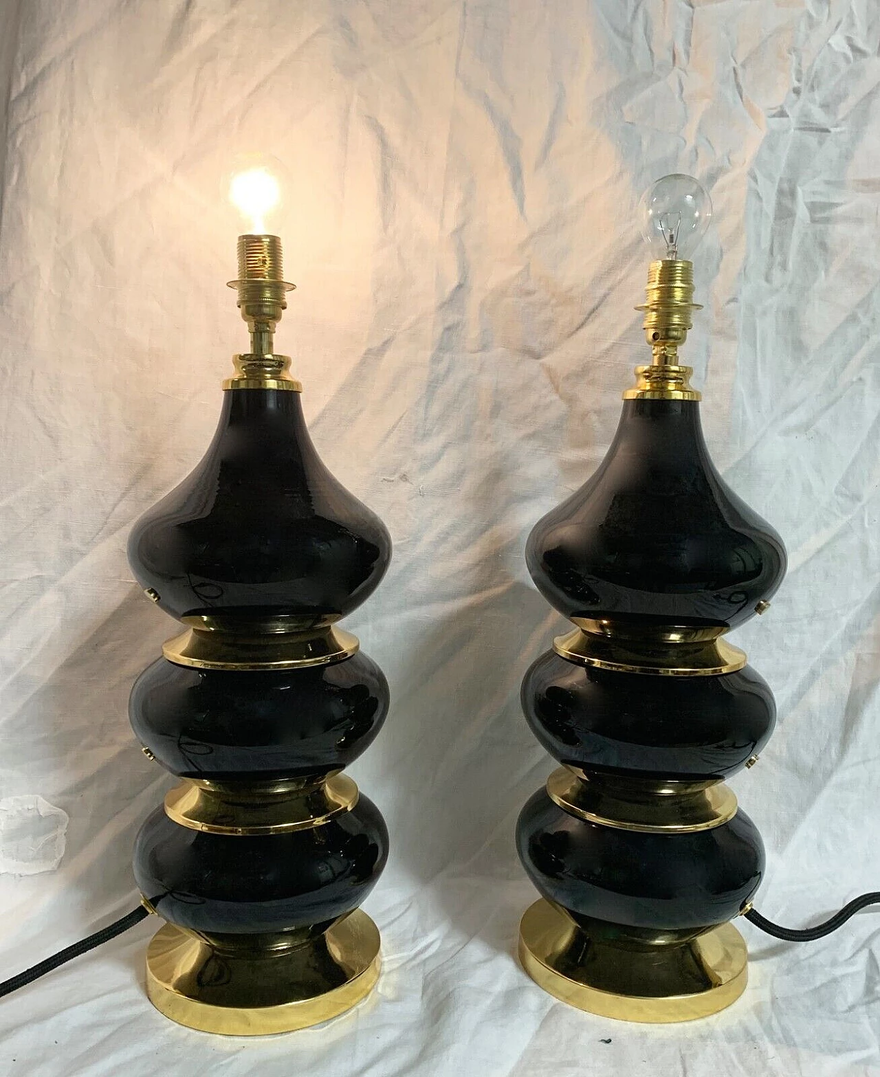 Coppia di lampade da tavolo in vetro viola attribuite a Seguso, anni '70 8