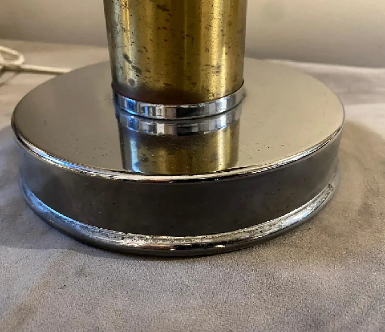 Lampada da tavolo in metallo e vetro di Mazzega, anni '70 7