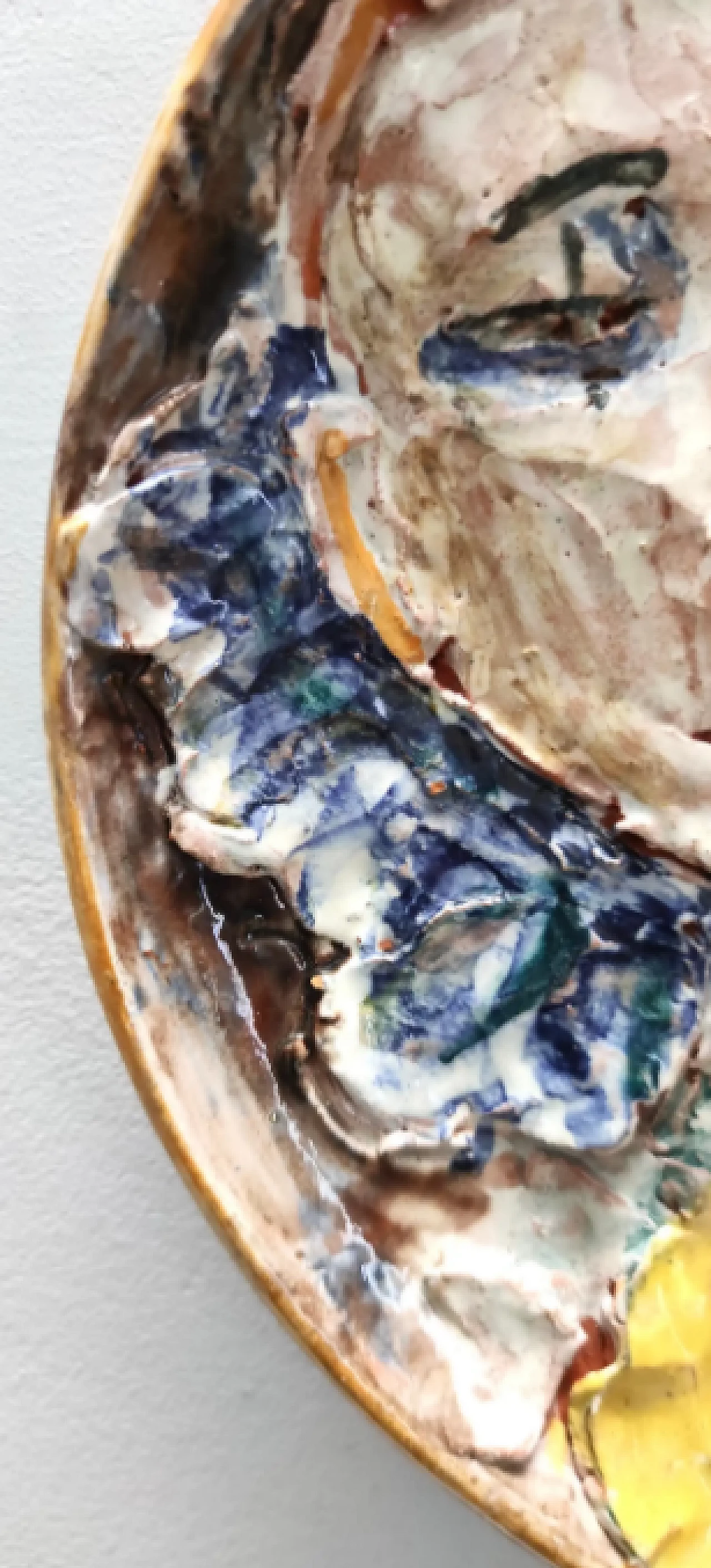 Glazed ceramic plate with two clowns, 1950s 9