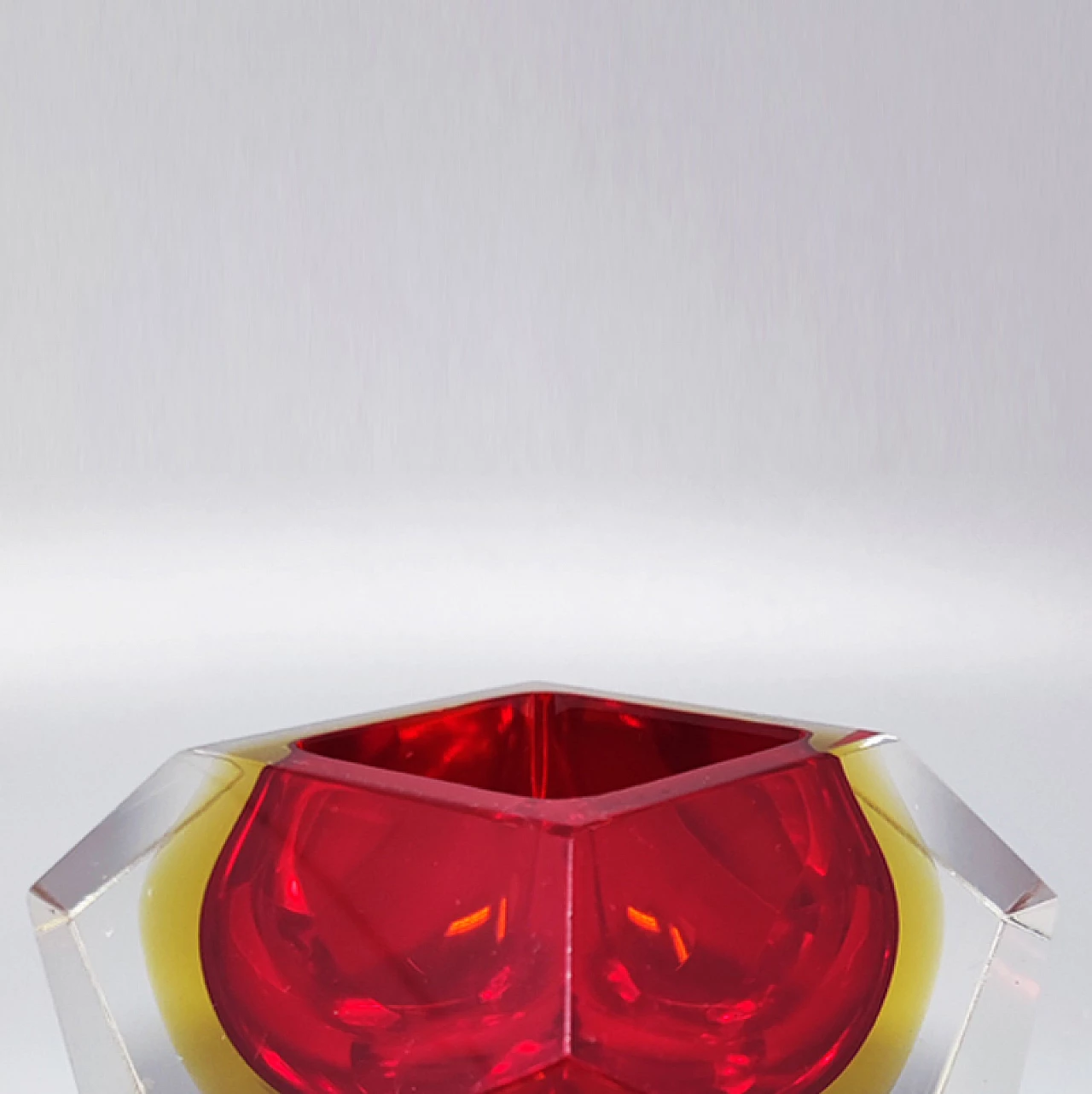 Yellow and red Murano glass ashtray by Flavio Poli for Seguso, 1960s 5