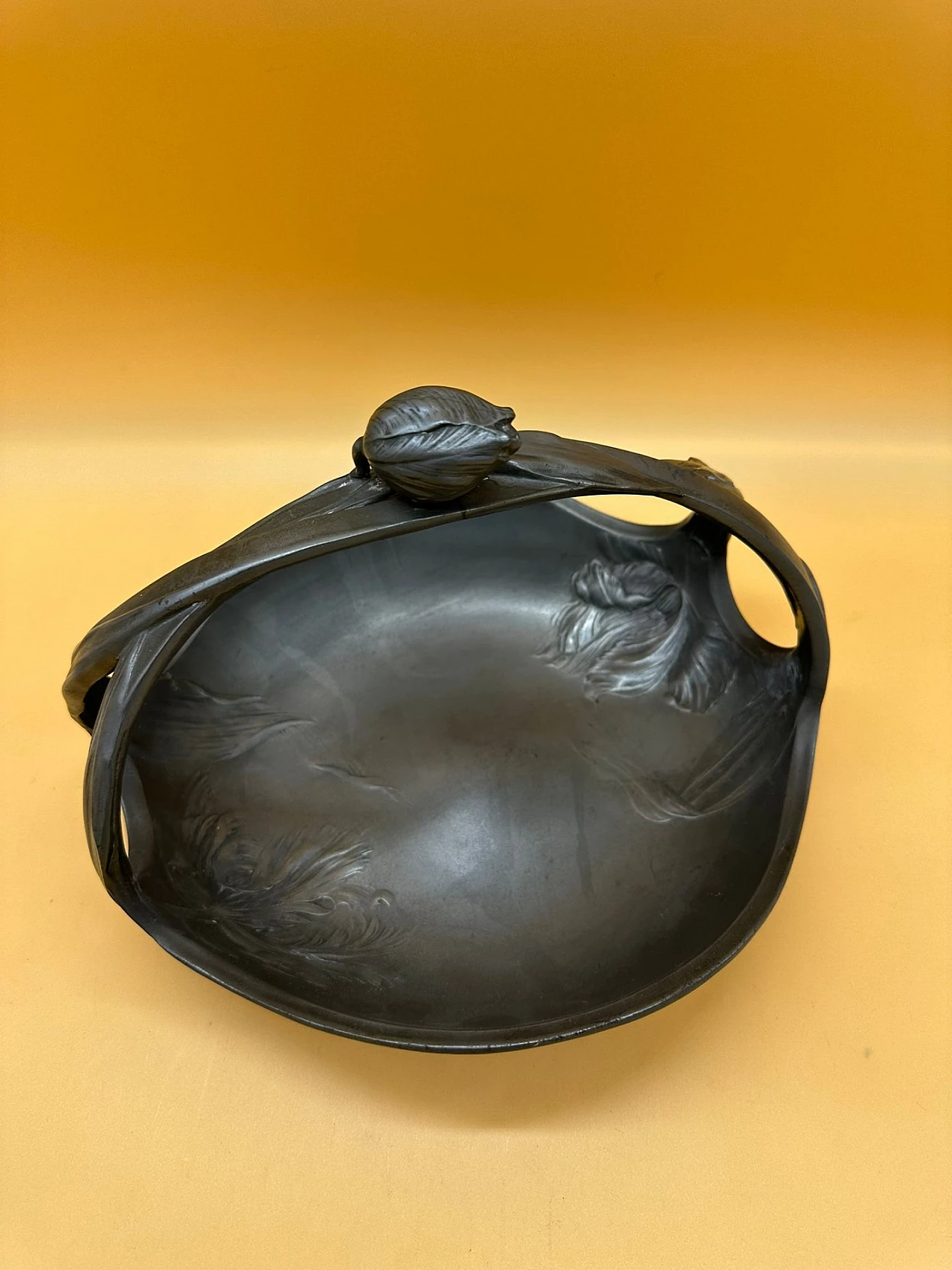 Cestino in metallo di Kayserzinn, inizio '900 4