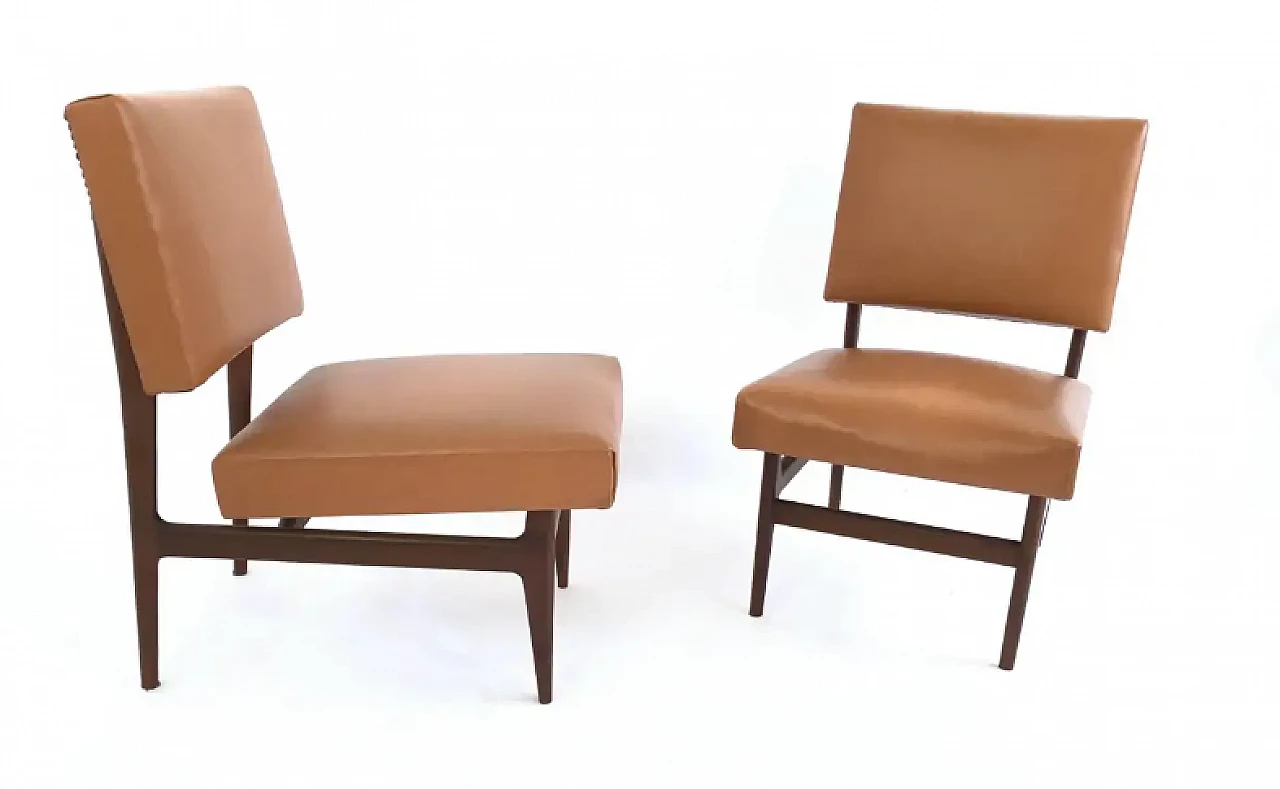 Pair of Camel Skai lounge chairs with ebonised wood frame by Dassi, 1950s 2
