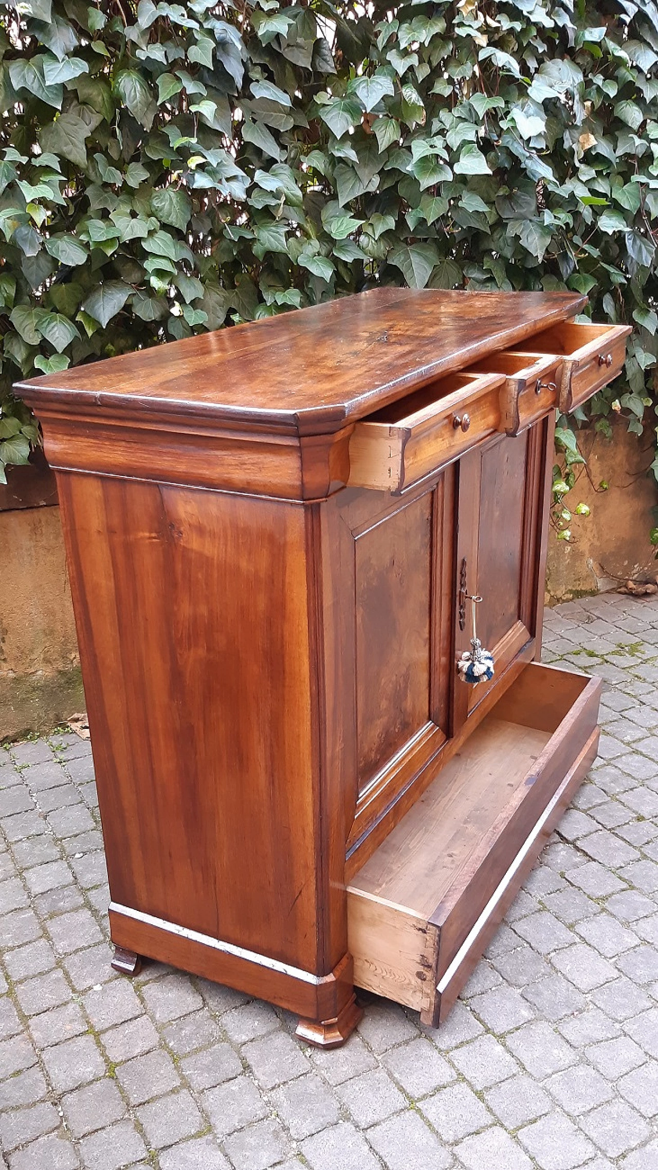 Credenza cappuccina Luigi Filippo in noce e radica di noce, '800 5