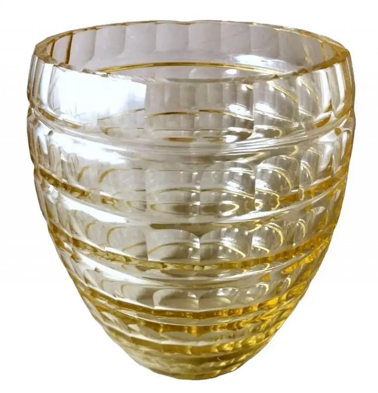 Vaso francese in cristallo giallo tagliato e molato, anni '50 1
