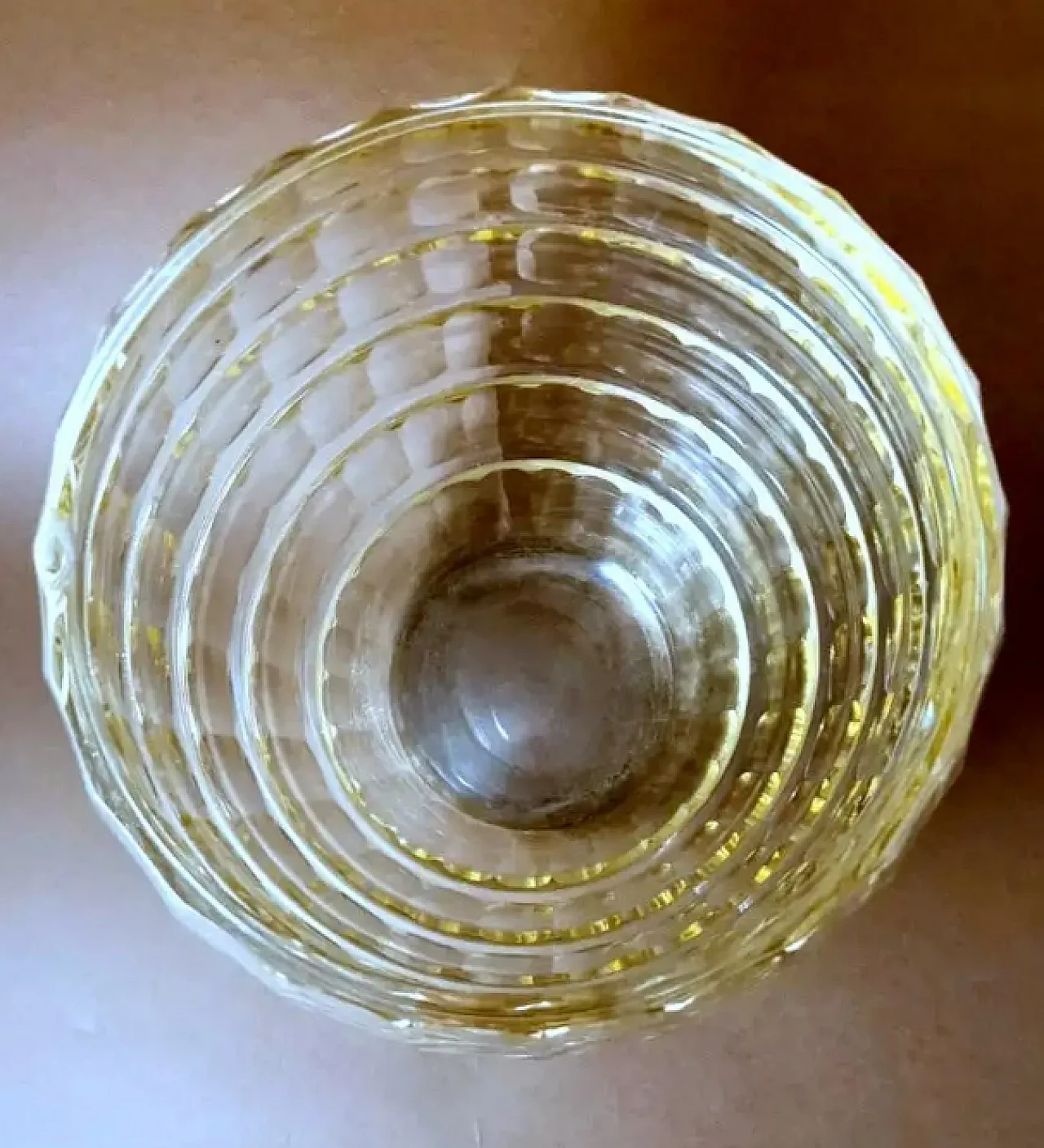 Vaso francese in cristallo giallo tagliato e molato, anni '50 10