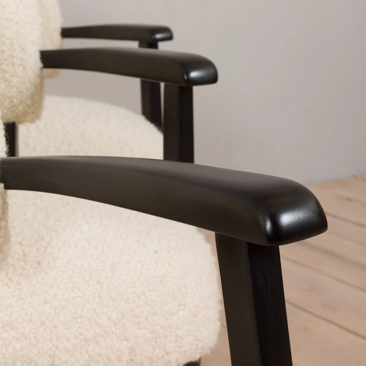 8 Sedie in legno e lana boucle di Thonet, anni '50 3