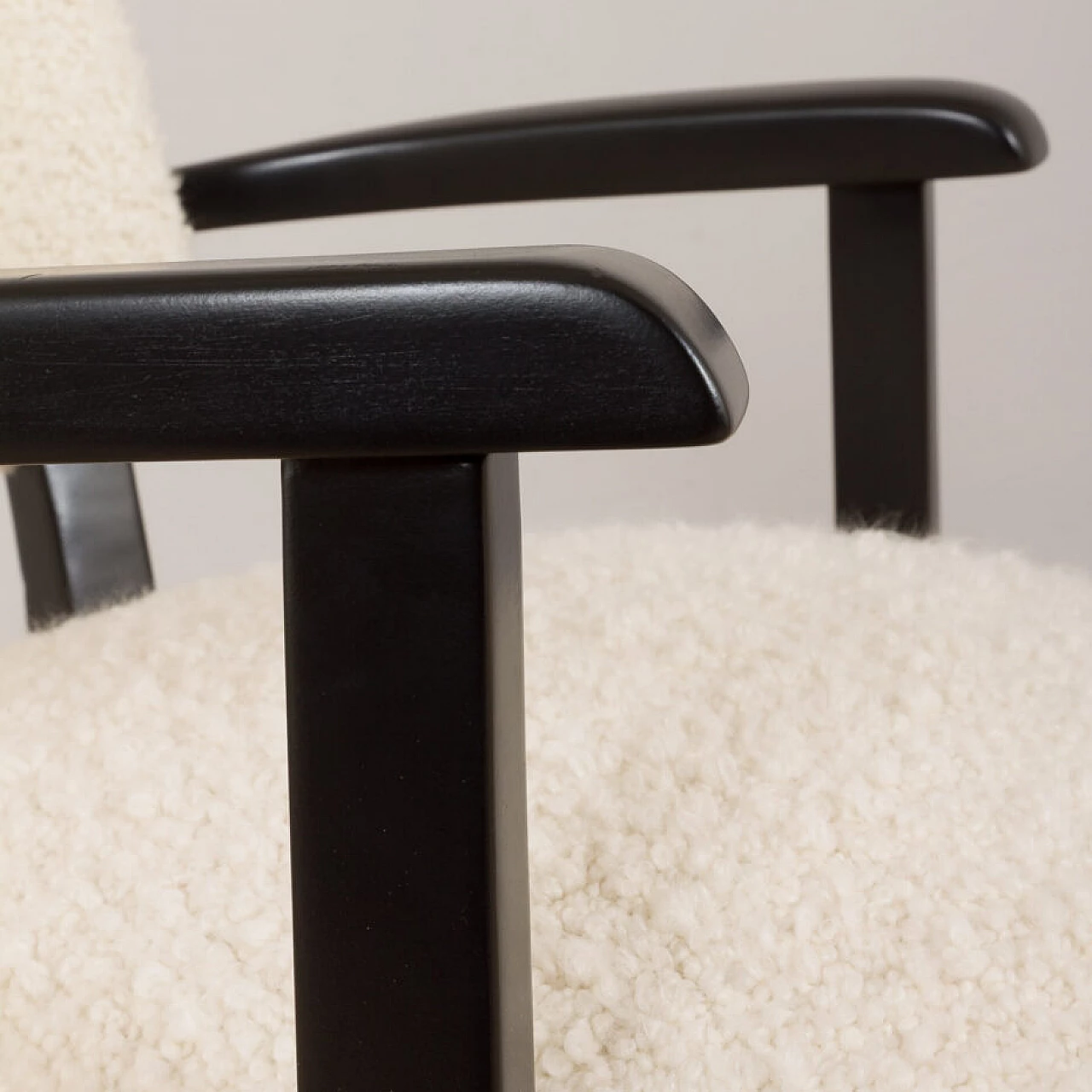 8 Sedie in legno e lana boucle di Thonet, anni '50 12