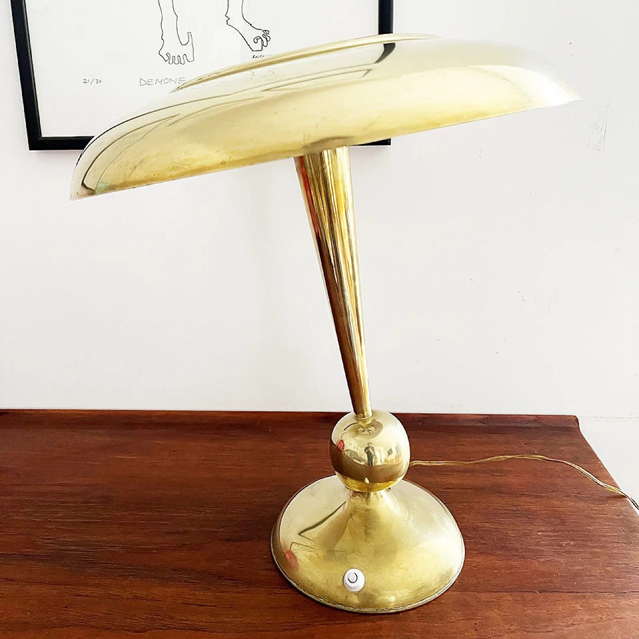 Lampada da tavolo in ottone di Oscar Torlasco, anni '50 1