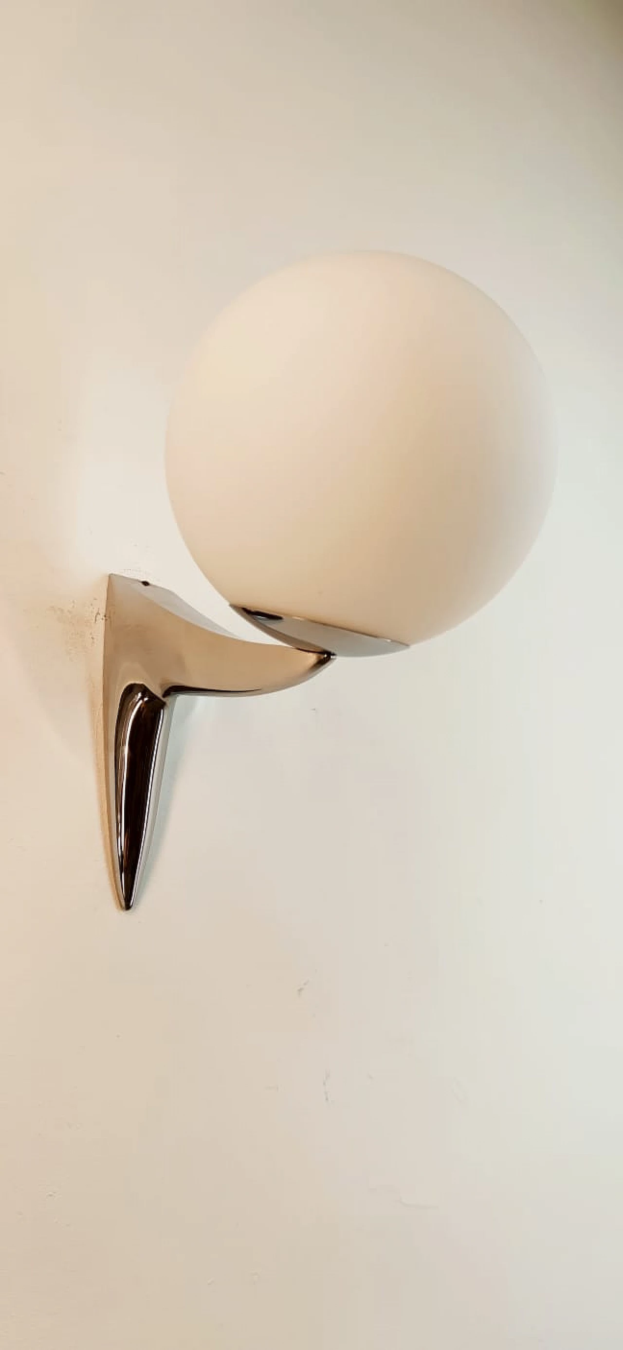 Single chrome-plated brass wall light with sphere-shaped glass, 1970s 3