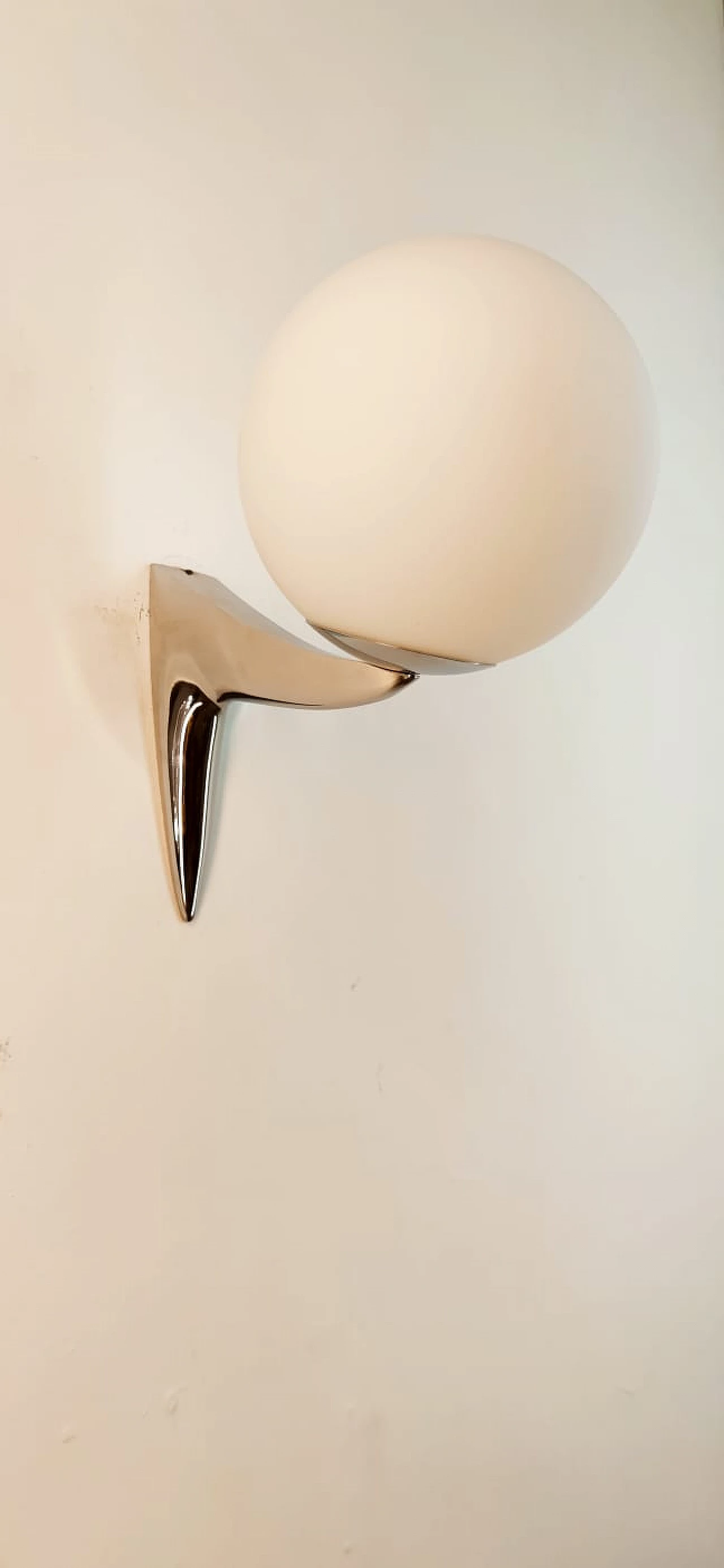 Single chrome-plated brass wall light with sphere-shaped glass, 1970s 5
