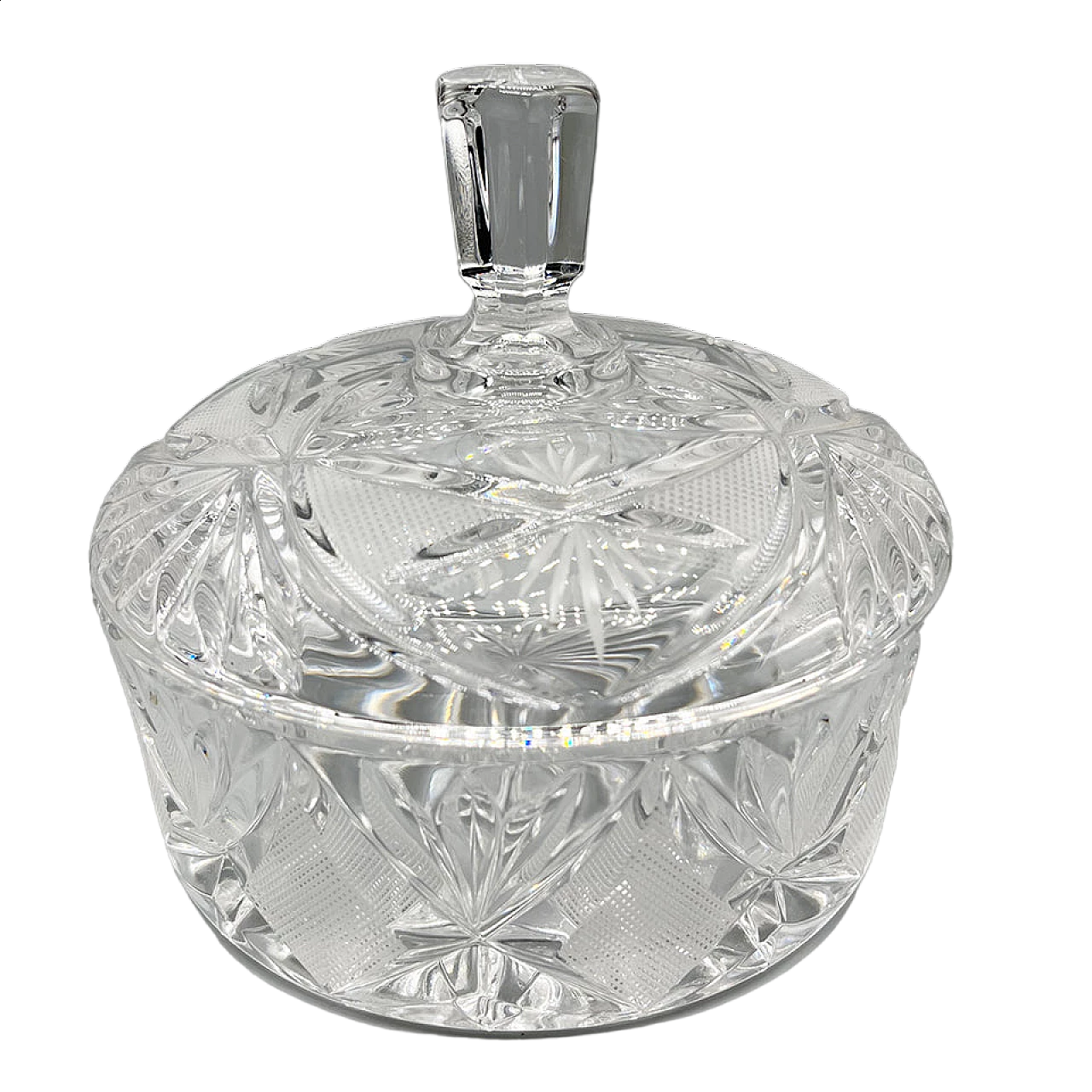 Precious box with lid in Bohemia crystal, early 20th century 6