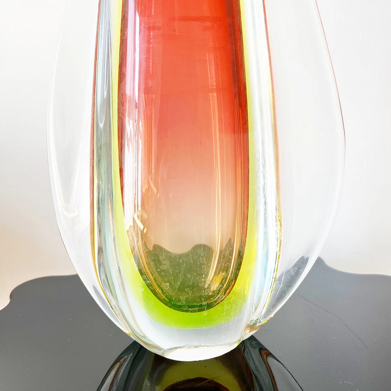 Murano glass vase attributed to Seguso, 1960s 2