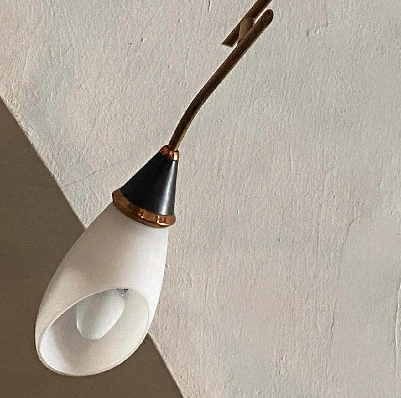 Lampadario a sei luci in ottone e vetro nello stile di Stilnovo, anni '60 9