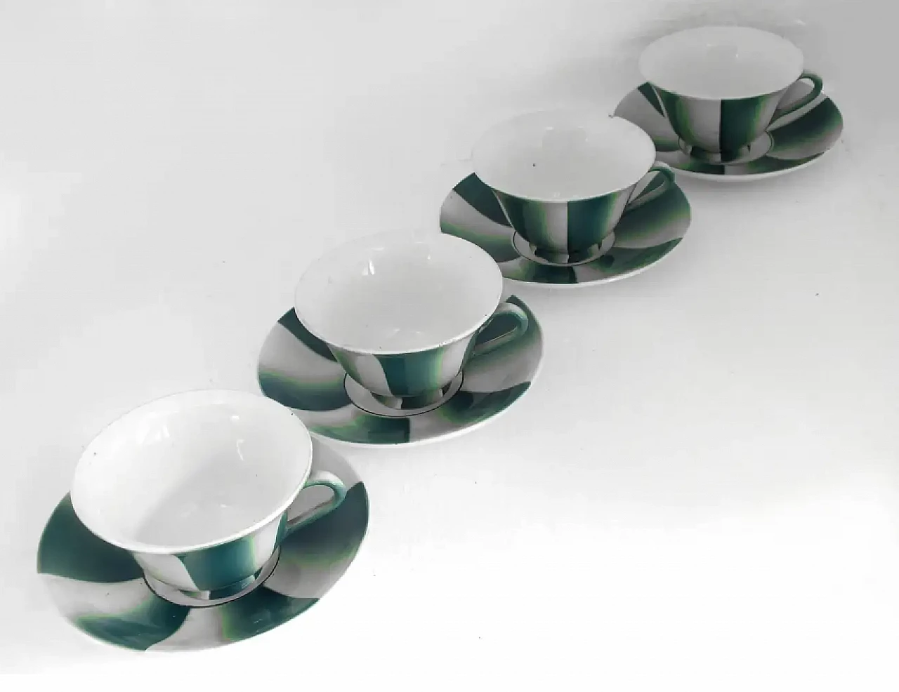 4 Ceramic cups with saucers by Andlovitz Guido for Lavenia, 1930s 2
