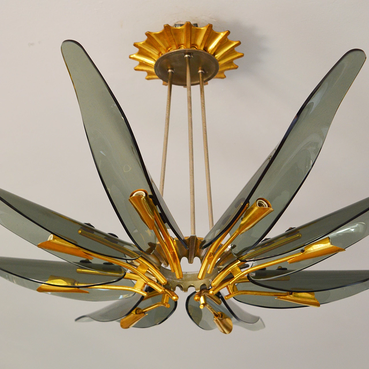 Dahlia chandelier by Max Ingrand for Fontana Arte, 1950s 2