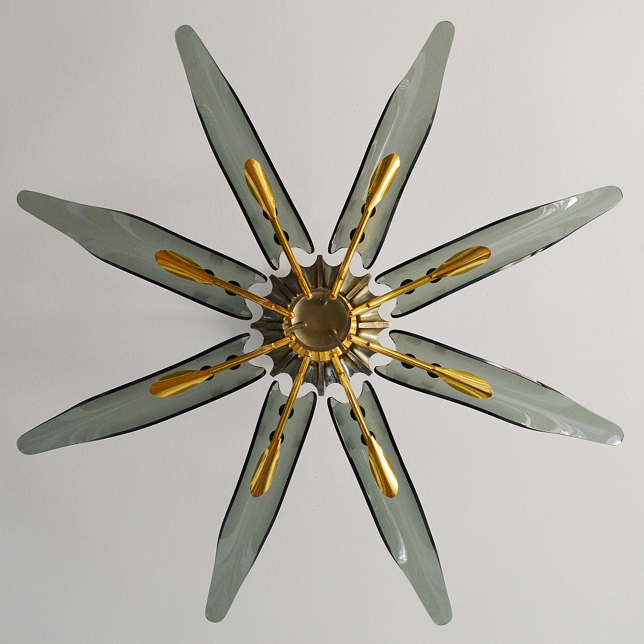 Dahlia chandelier by Max Ingrand for Fontana Arte, 1950s 3