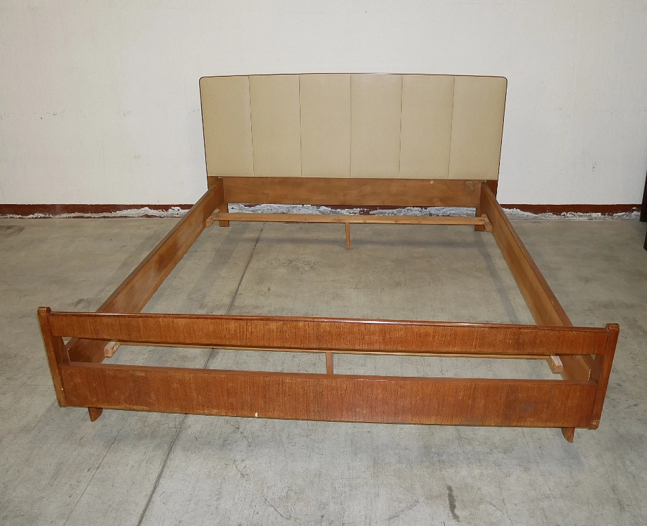 Double bed in teak veneer with leatherette headboard, 1960s 1