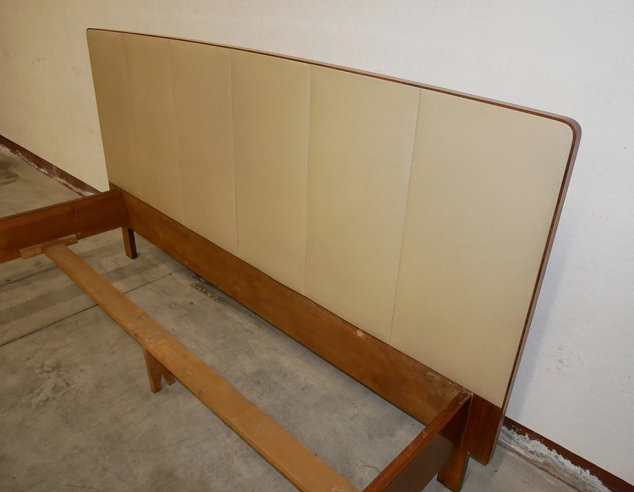 Double bed in teak veneer with leatherette headboard, 1960s 3