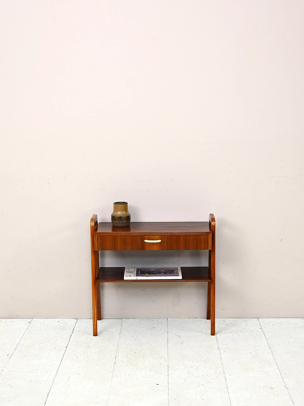 Mahogany bedside table with U-shaped legs and magazine rack, 1950s 1