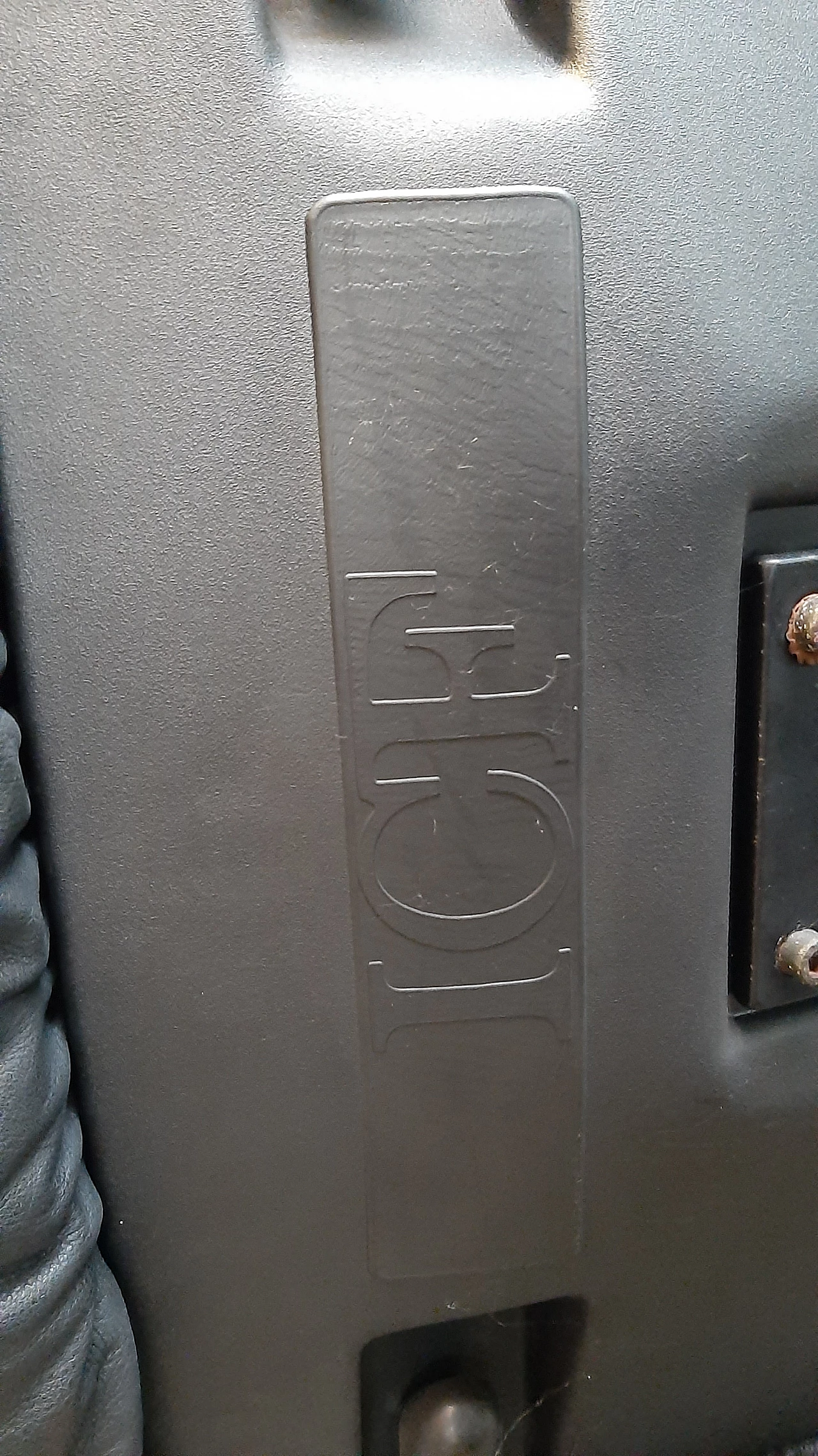 Pair of armchairs by Vico Magistretti for ICF De Padova, 1970s 6