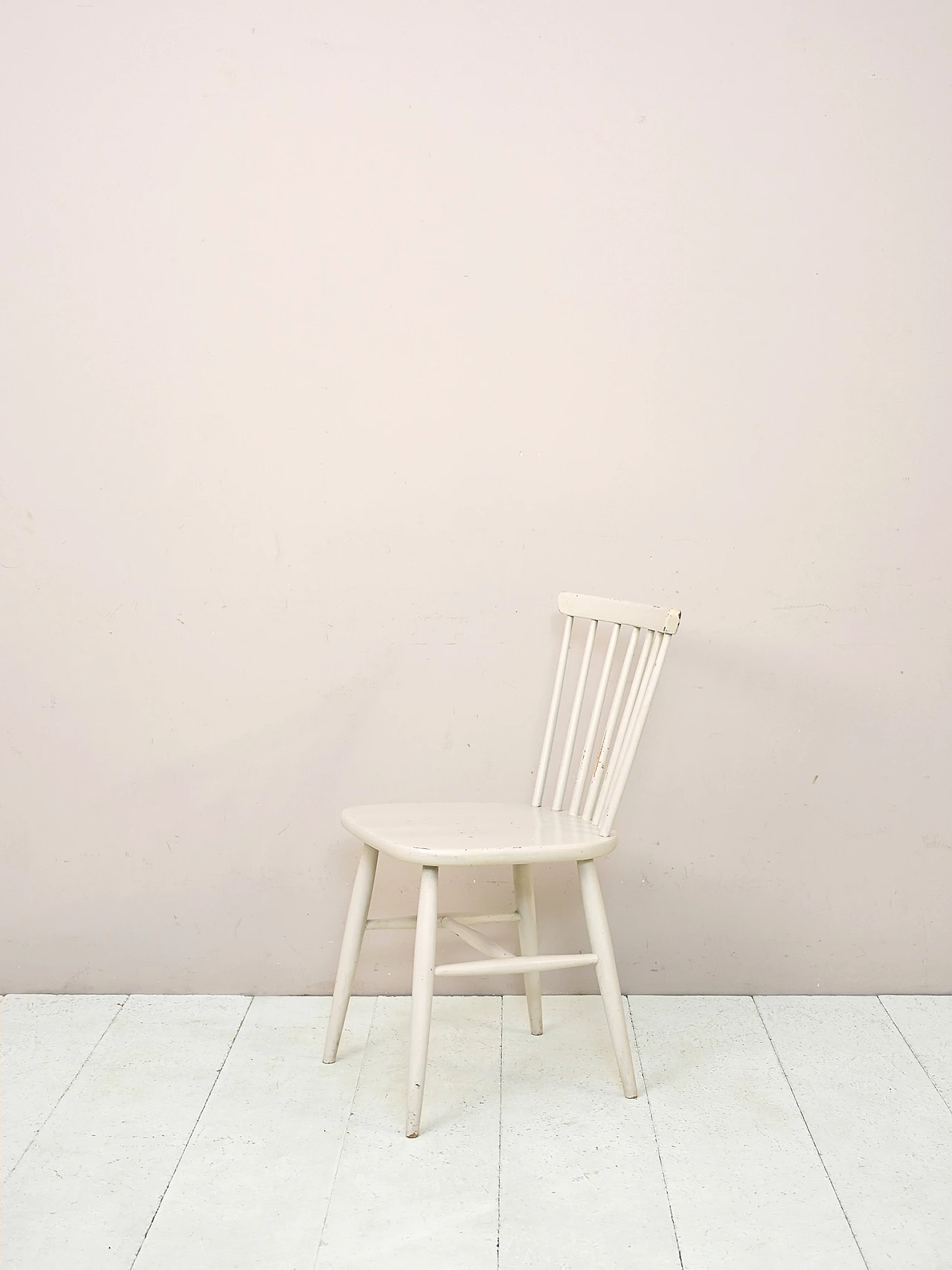 Sedia svedese bianca, anni ‘60 3