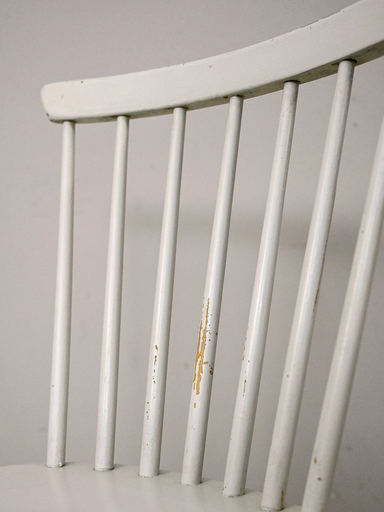 Sedia svedese bianca, anni ‘60 4