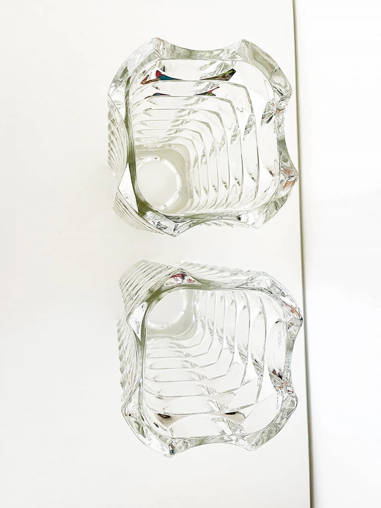 Pair of Art Deco faceted crystal vases, 1940s 3