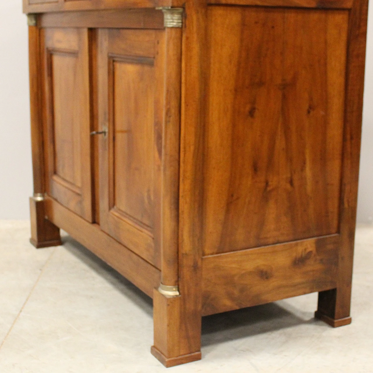 Empire solid walnut sideboard, early 19th century 3