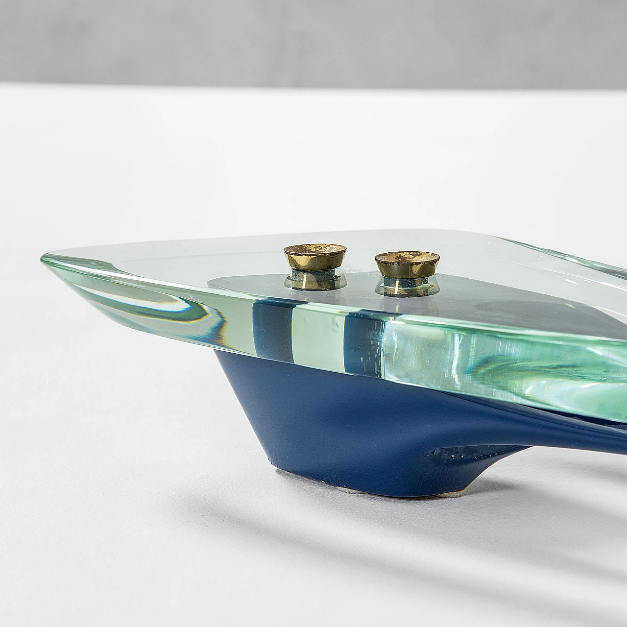 Crystal and brass candle holder by Max Ingrand for Fontana Arte, 1950s 6