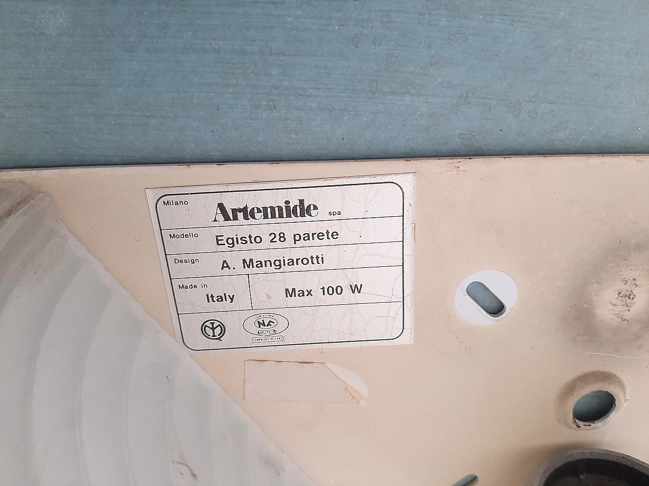 Coppia di applique Egisto di Angelo Mangiarotti per Artemide, anni '80 14