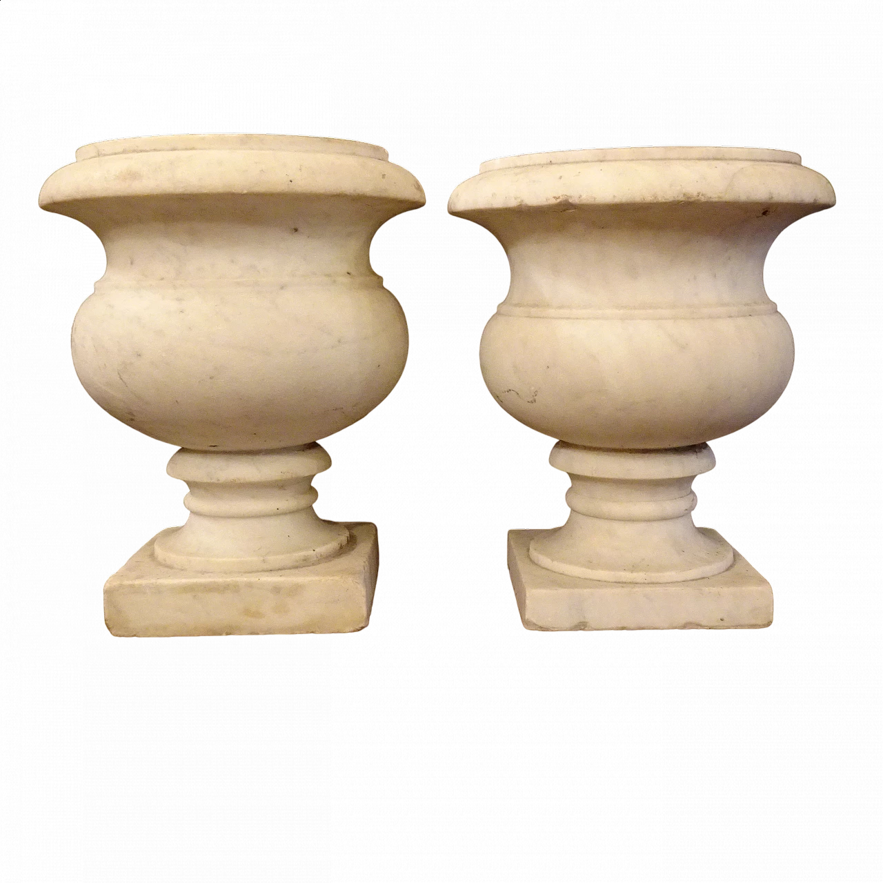 Pair of Carrara marble vases, early 20th century 6