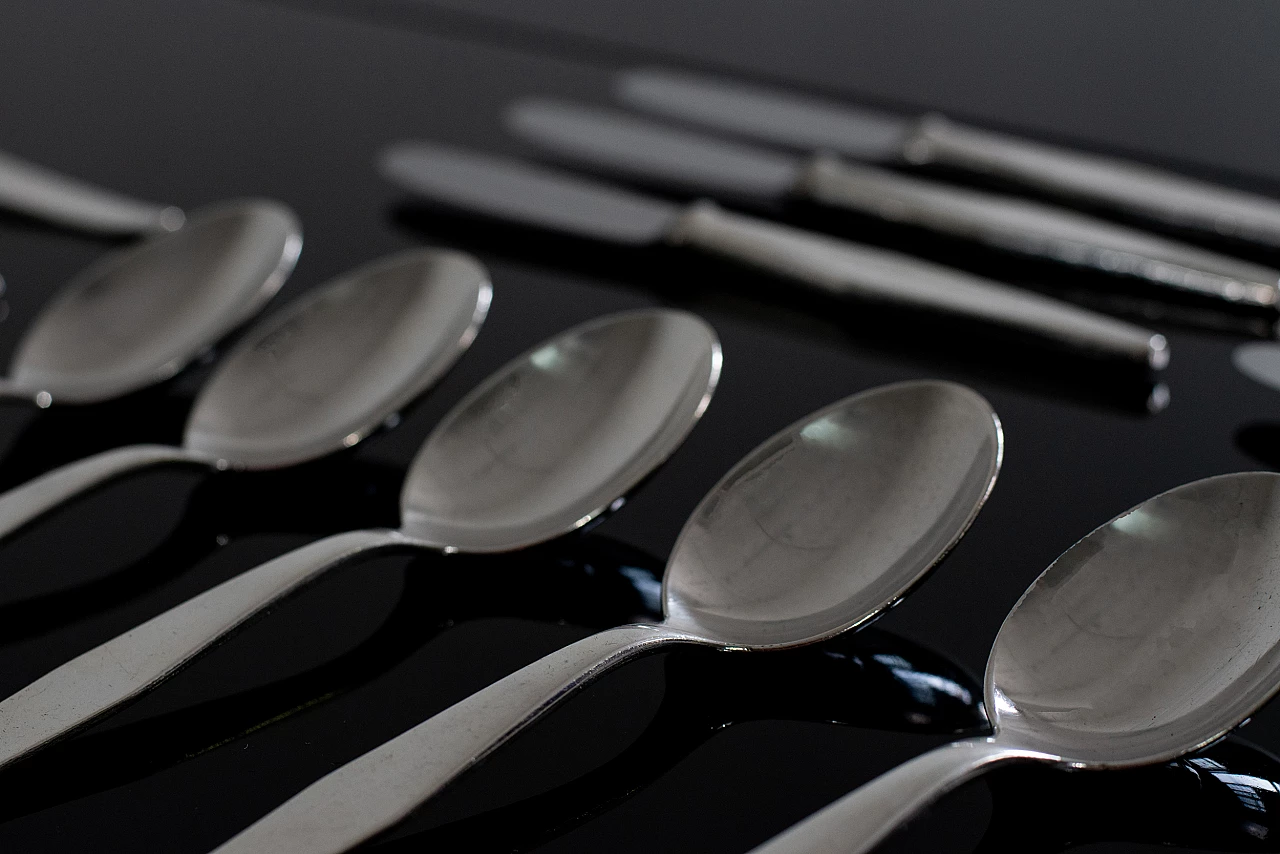 Cutlery set for twelve in nickel silver by Gio Ponti by Krupp, 1950s 6