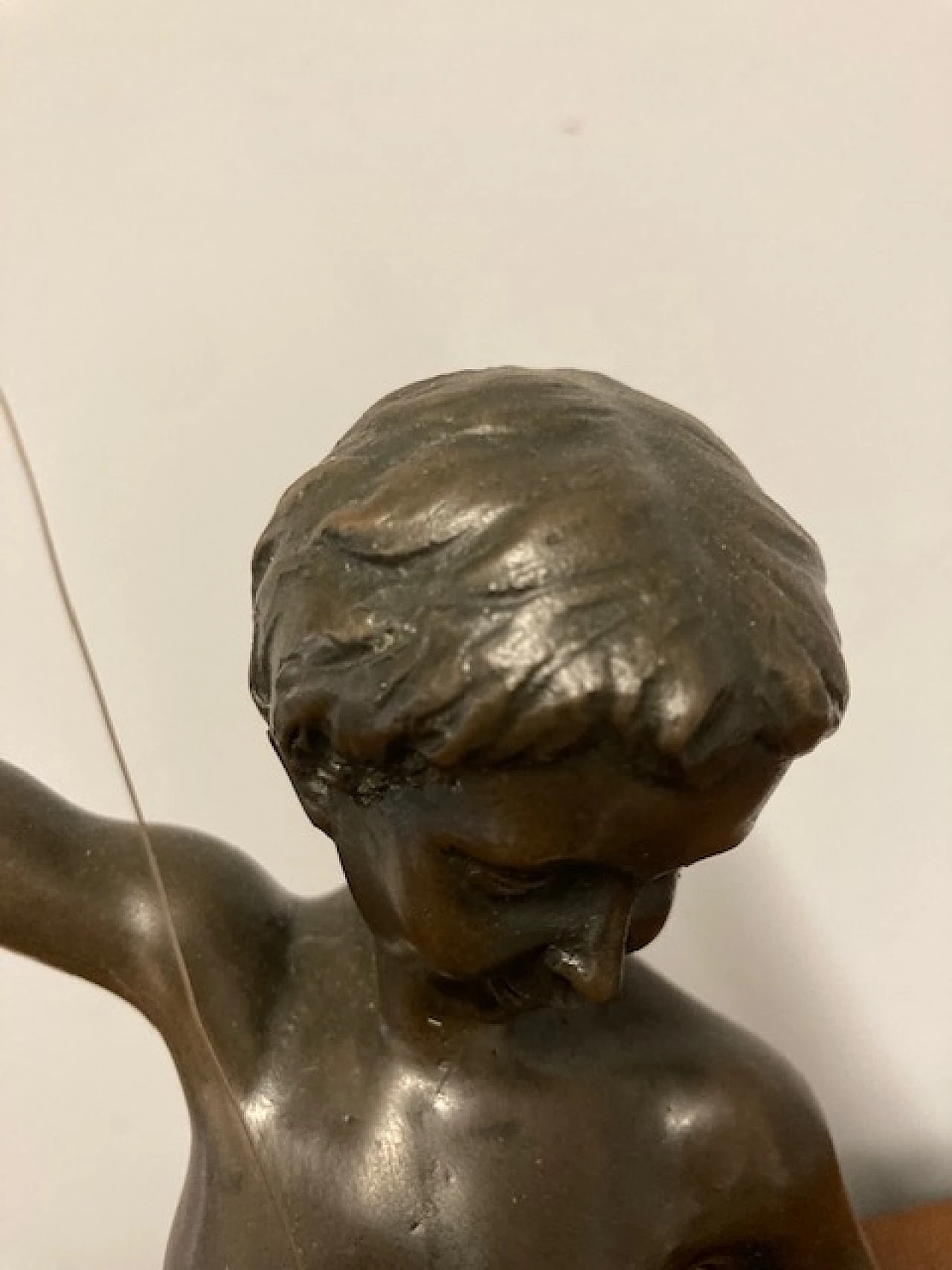 Auguste Moreau, Pescatore, scultura in bronzo con base in marmo, fine '800 7