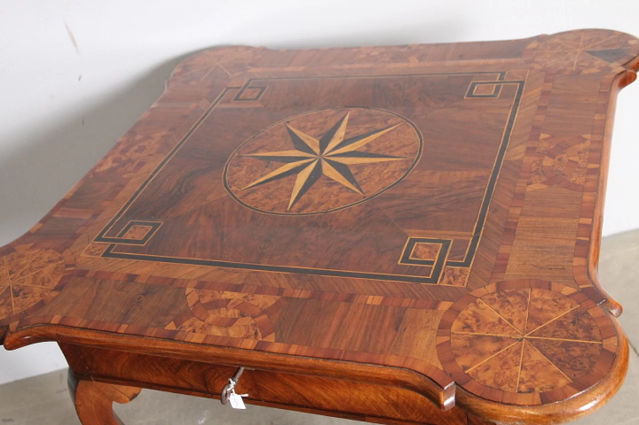 Rolo inlaid wood game table, late 18th century 1