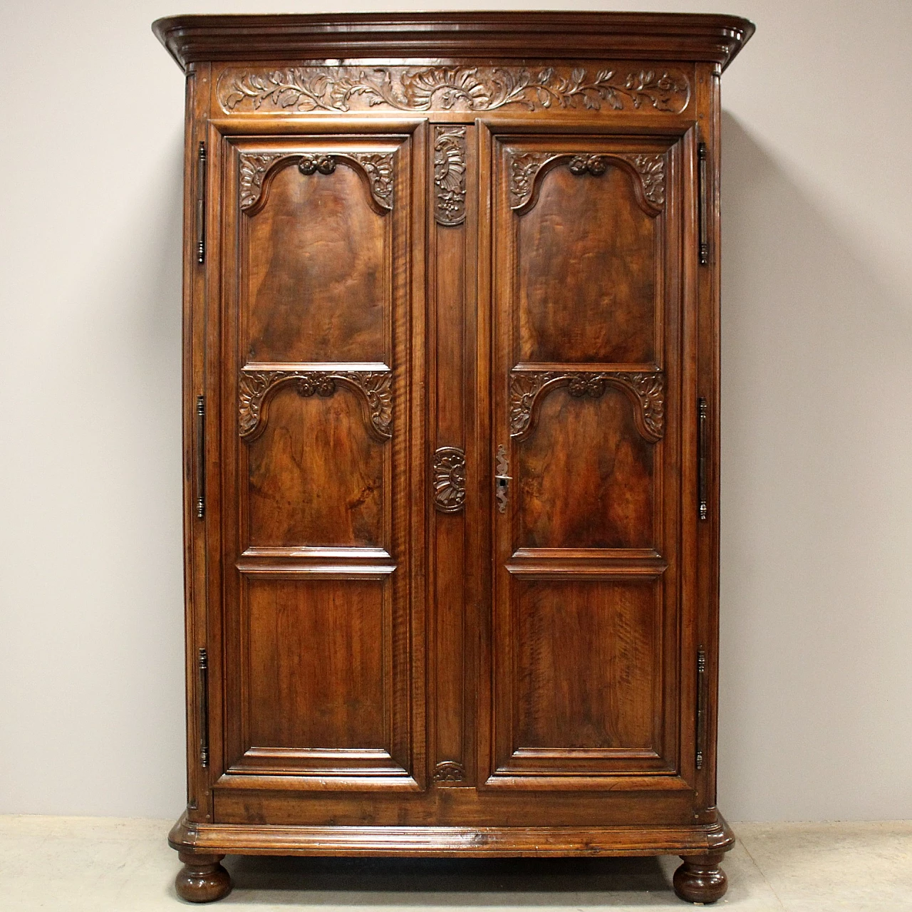 Armadio Credenza Luigi XIV in noce, primo '700 8