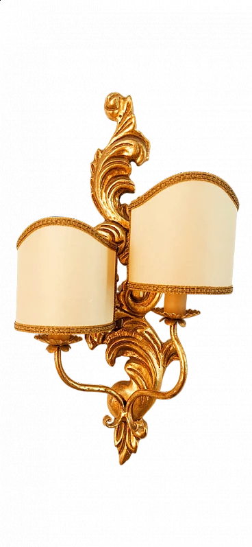 Single gold-leafed wooden wall sconce with parchment lampshades, late 20th century