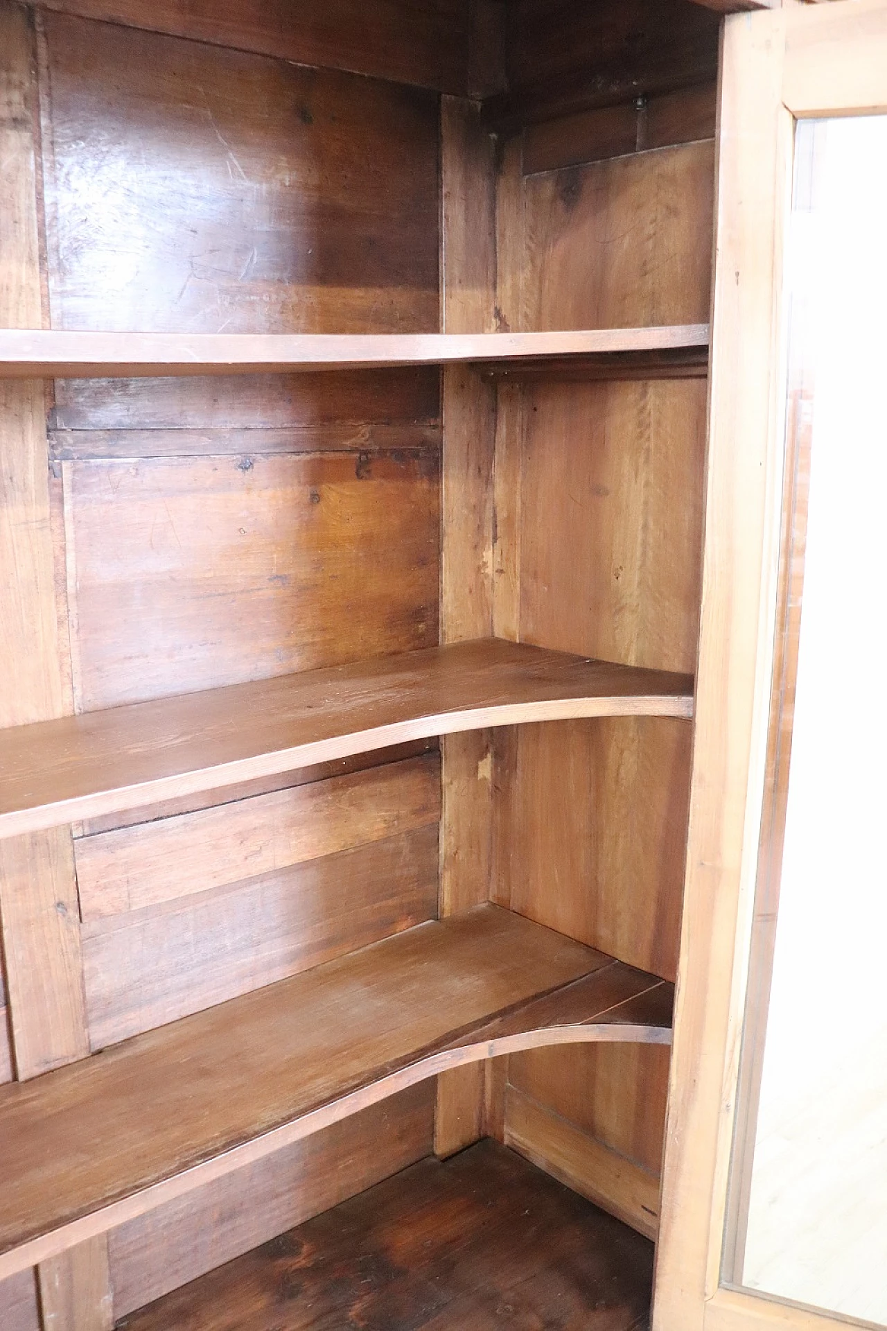 Walnut bookcase with display case, second half of the 19th century 6