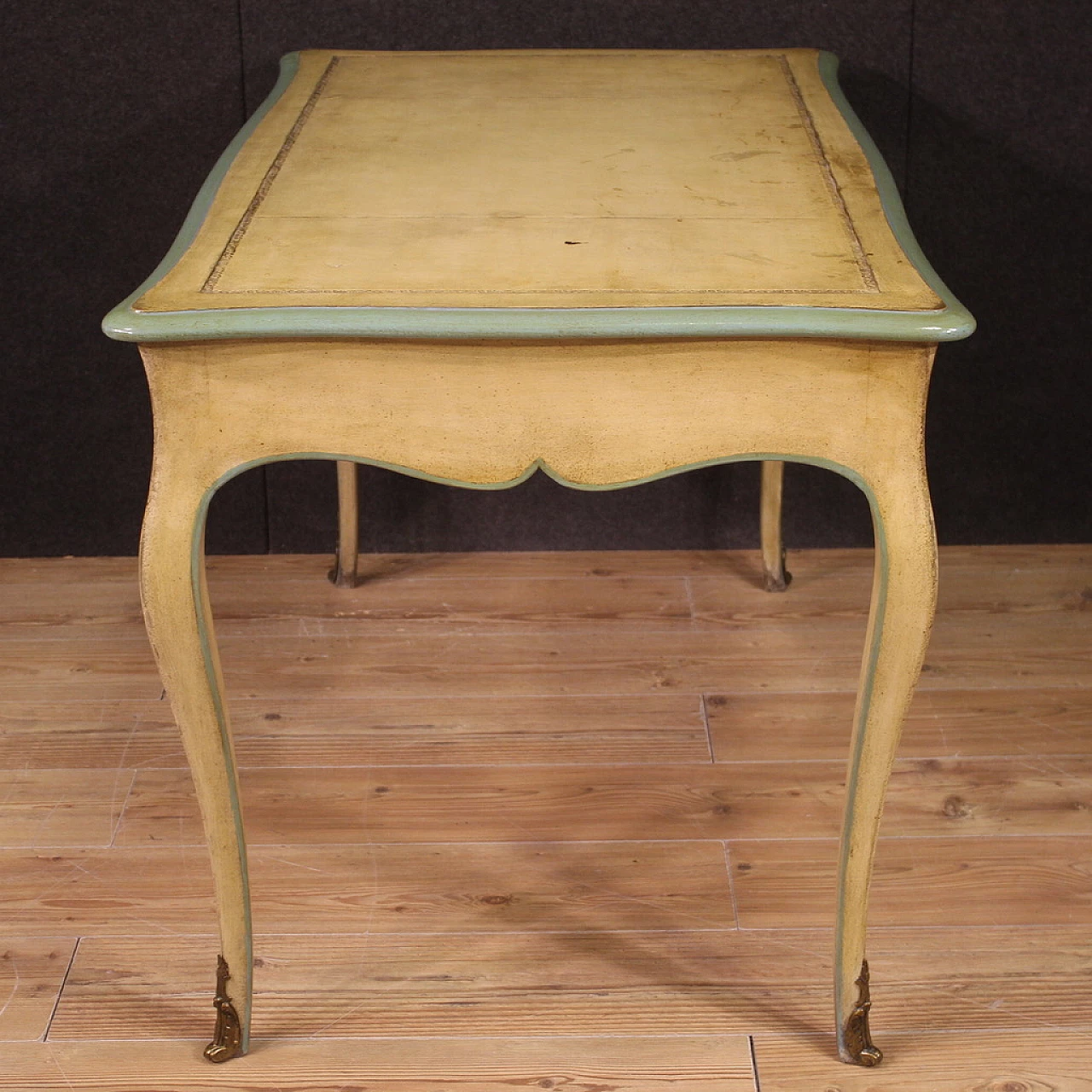Desk in carved and painted wood with bronze details in Louis XV style, 1960s 3