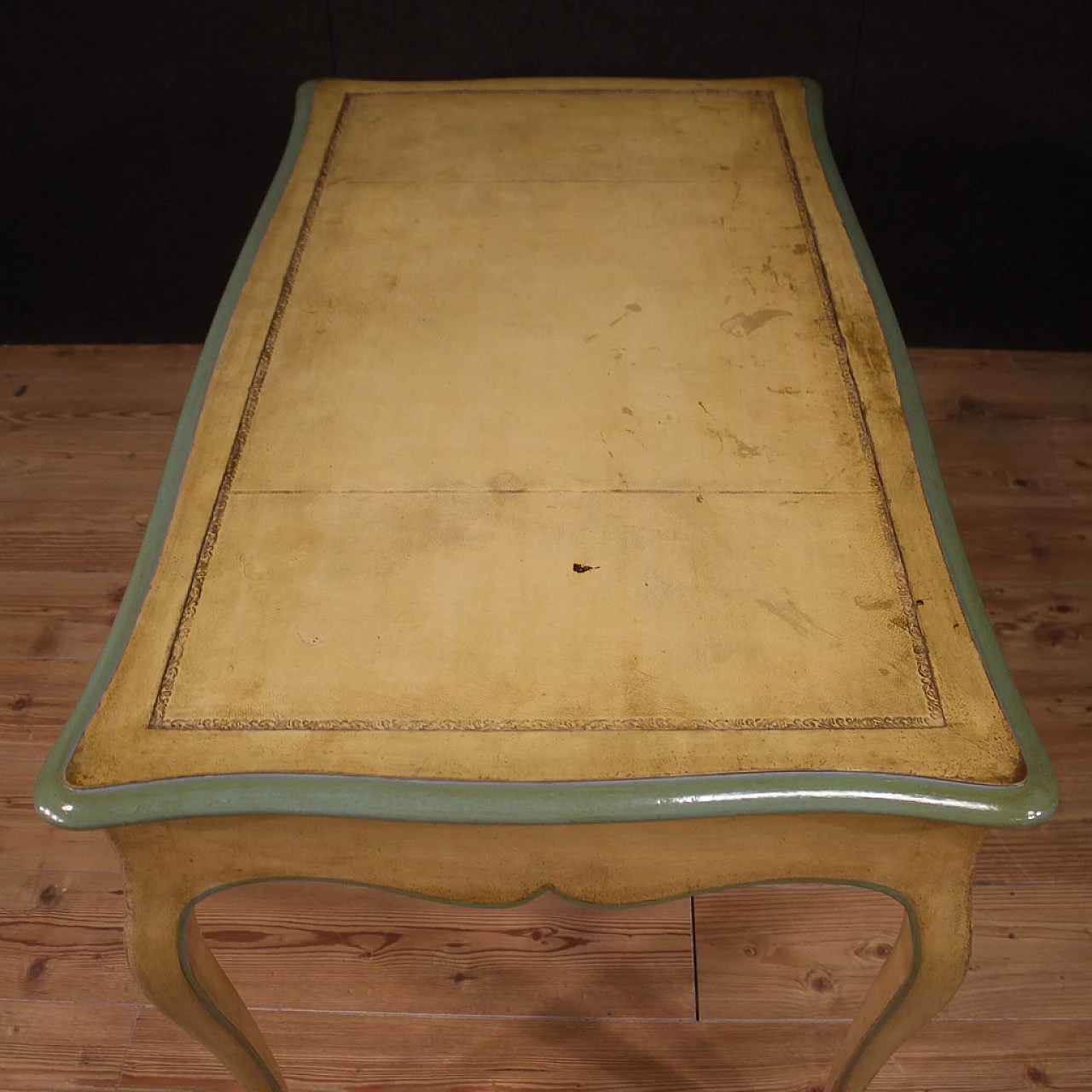 Desk in carved and painted wood with bronze details in Louis XV style, 1960s 4