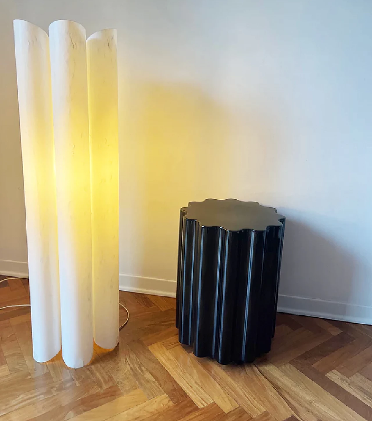 Flower plastic floor lamp, 1970s 1