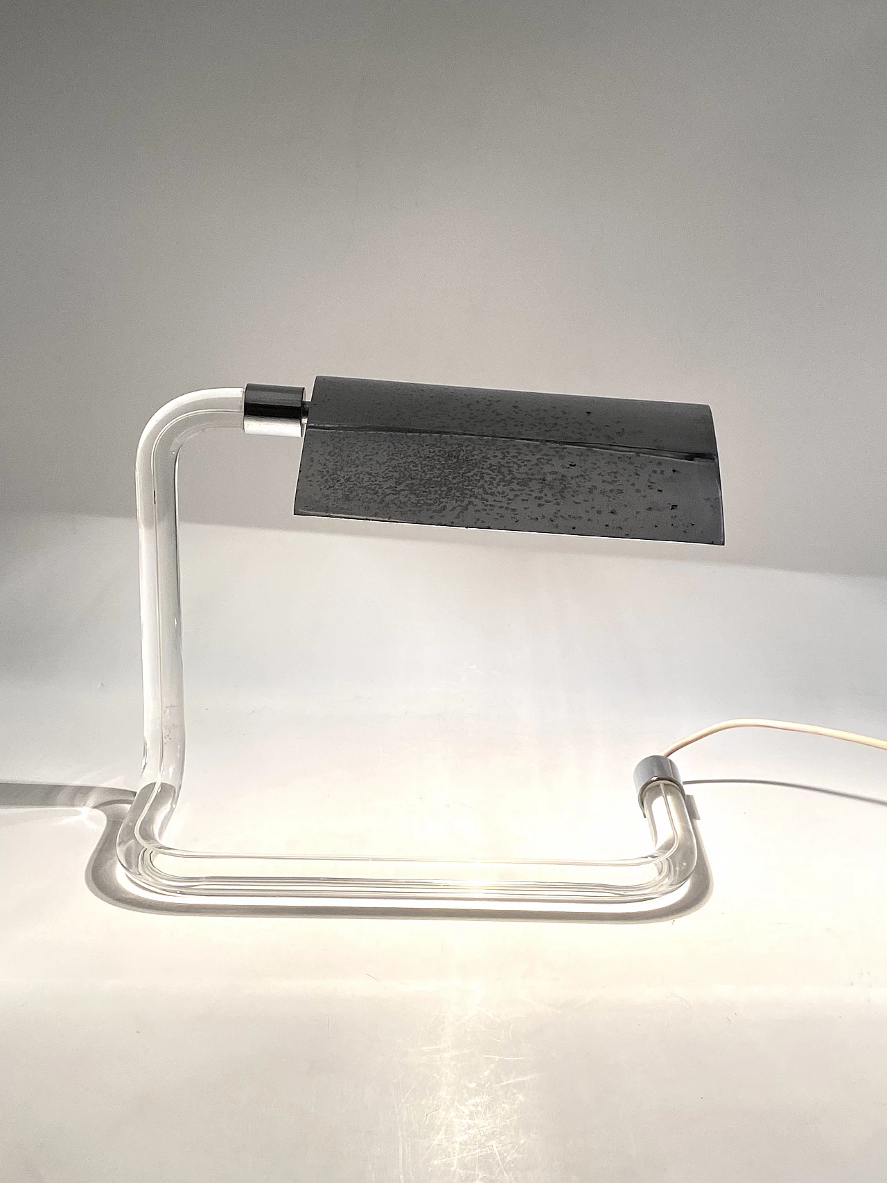 Crylicord table lamp by Peter Hamburger for Knoll, 1960s 20