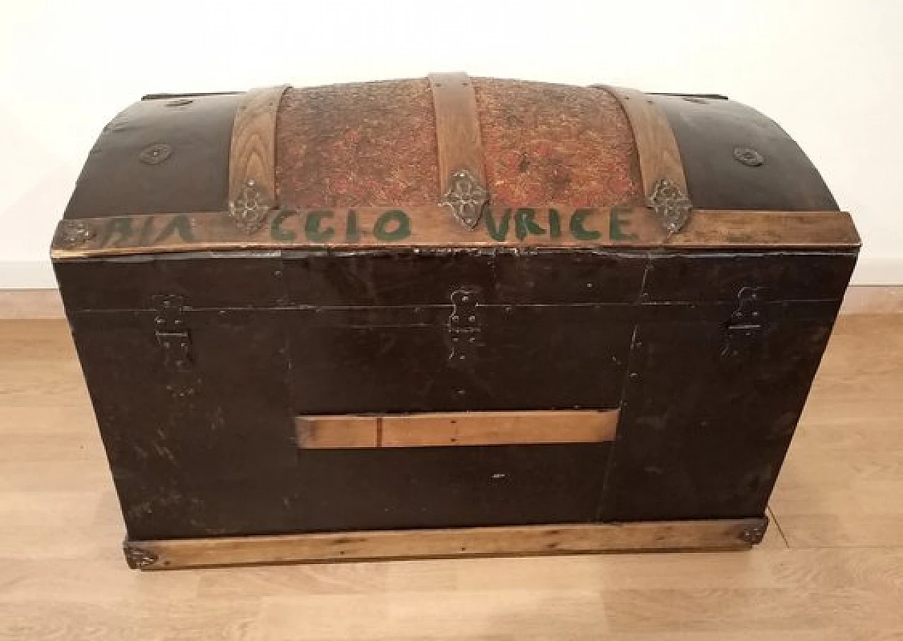 Baule da viaggio in legno e ferro battuto, anni '10 6