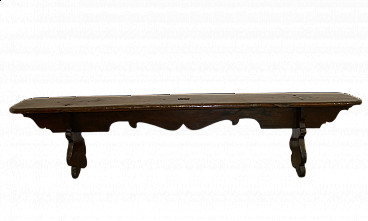 Solid walnut bench, first half of the 18th century