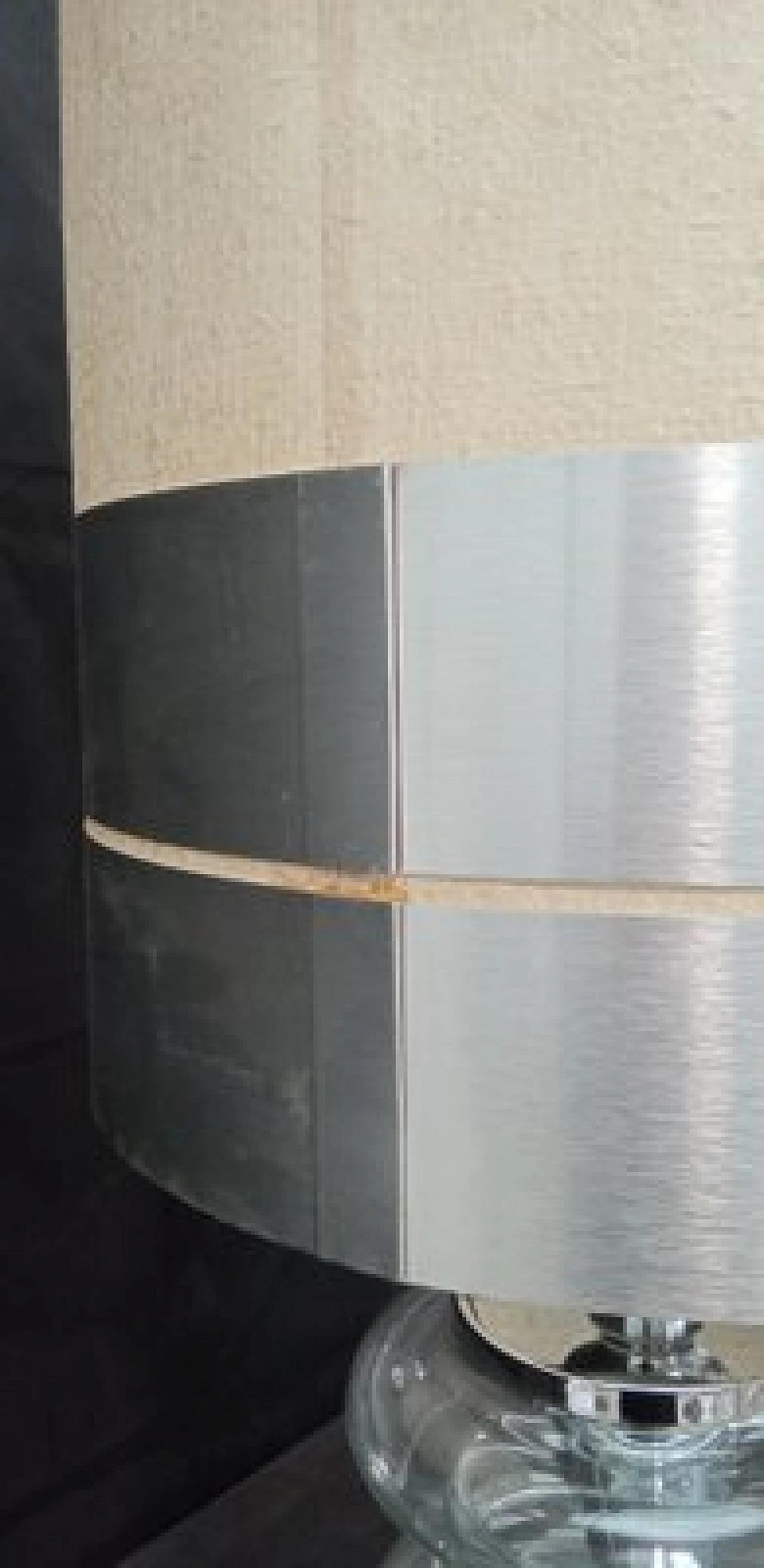 Lampada da tavolo con struttura in metallo e vetro, anni '80 7