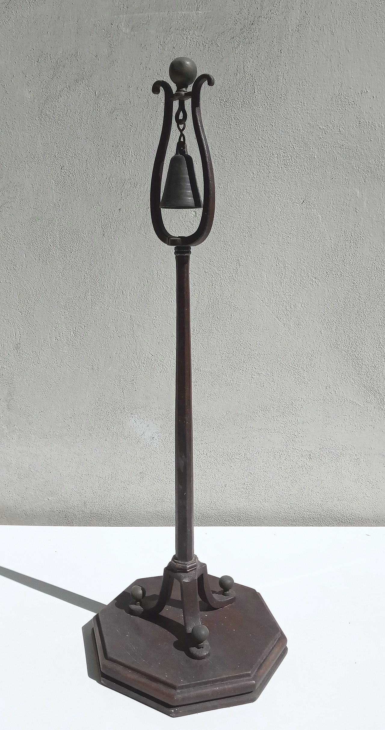 Iron bell stem with octagonal base, 19th century 1